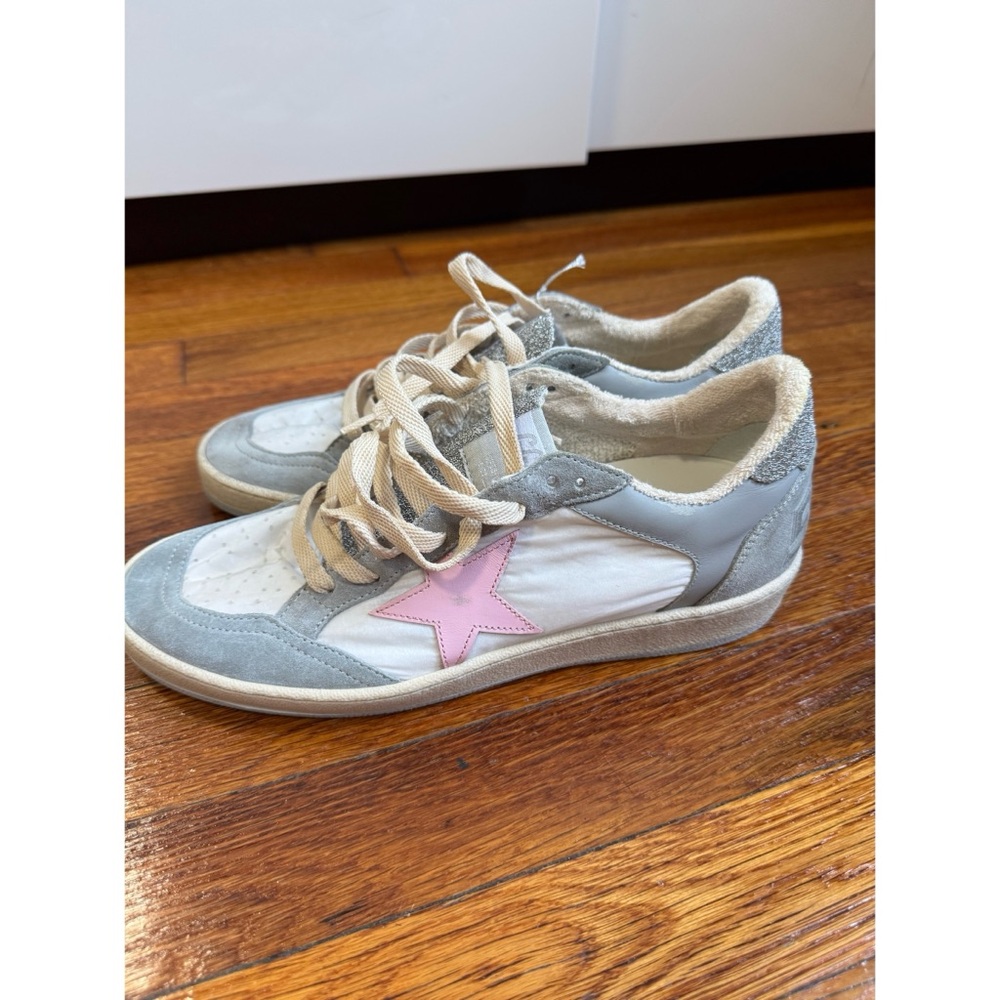 Golden Goose Ball Star low-top sneakers with
Swarovski crystals
Brand NEW! - Picture 9 of 11